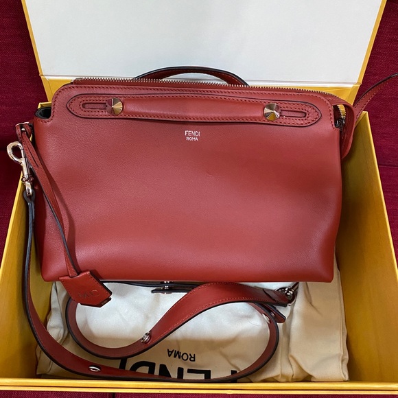 FENDI 💯Authentic - Picture 2 of 10